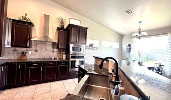 832 Calamity Jane Dr, Carlsbad, NM 88220