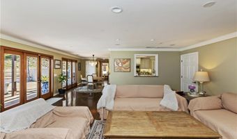 707 S Live Oak Park Rd, Fallbrook, CA 92028