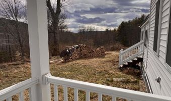 8 Graffam Rd, Baldwin, ME 04091