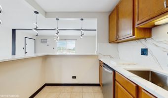 4220 Bonhill Dr 3E, Arlington Heights, IL 60004