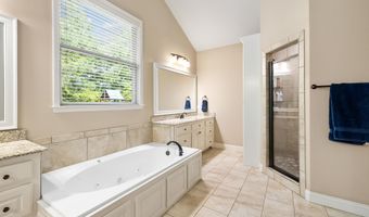 2923 Palamino Dr, Benton, AR 72015