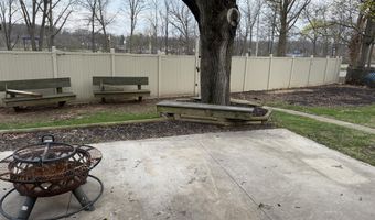 1222 E Porter St, Albion, MI 49224