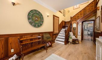 132 Coral St, Beach Haven, NJ 08008