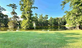 1342 Applewood Rd, Baton Rouge, LA 70808