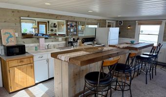 34141 N Scenic Bay C Dock Rd, Bayview, ID 83803
