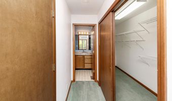 9382 Royal Oak Dr, Alexandria, KY 41001