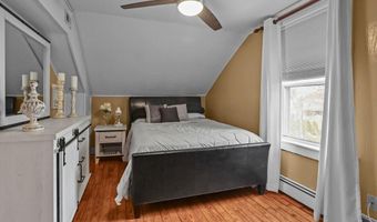 56 Errol St, Warwick, RI 02888