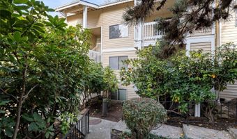 12840 SE 40th Court C5, Bellevue, WA 98006