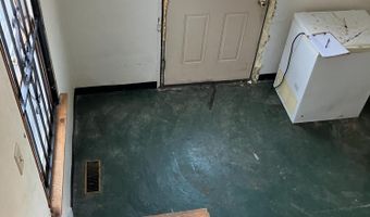 307 Main St, Baileyville, ME 04694