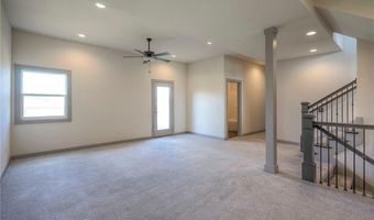 1632 N 157th Ln, Basehor, KS 66007