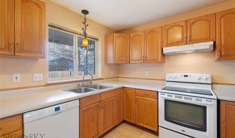 109 10th St, Belgrade, MT 59714