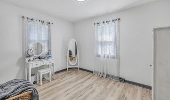 14 N Coe Ln, Ansonia, CT 06401
