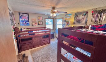 203 3rd Ave SW, Bowman, ND 58623