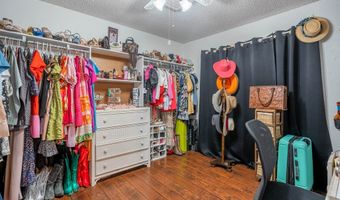 800 NW 7th St, Andrews, TX 79714