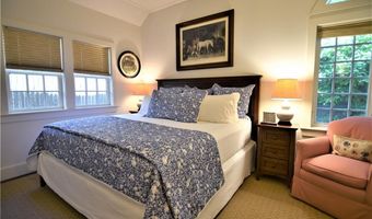 431 Bellevue Ave CH, Newport, RI 02840