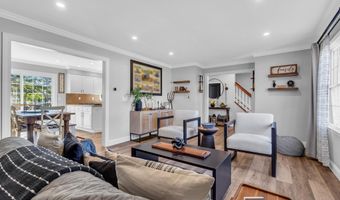 23 Pelican Dr, Bayville, NJ 08721