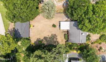 805 N Chestnut St, Aberdeen, NC 28315