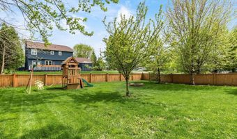 136 Gibson Pl, Westerville, OH 43081