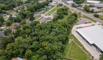 820 Fort St, Barling, AR 72923