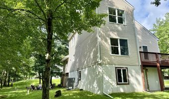 82 Tennyson Cir, Albrightsville, PA 18210