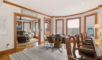 23 Clinton St, Newport, RI 02840