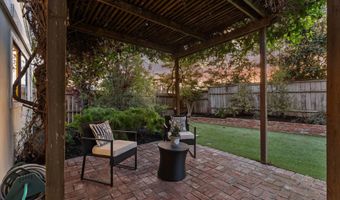 245 Inverness Ct, Alameda, CA 94502