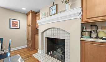 705 Overlook Dr, Alliance, OH 44601