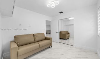 3549 Magellan Cir 418, Aventura, FL 33180