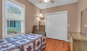 833 Lincoln St, Middletown, NJ 07748