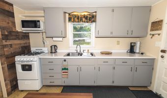 1172 W 13th Ct, Arkdale, WI 54613