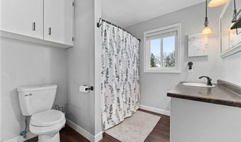 903 Roberts St, Altoona, WI 54720