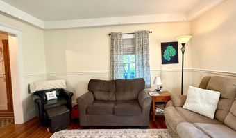 2 Bowles Ave, Bar Harbor, ME 04609