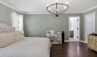 424 Granite Cir, Albertville, AL 35950