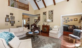 14 COUNTRY SQUIRE Rd, Anniston, AL 36207
