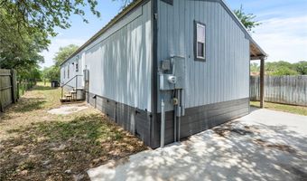 649 W Magnolia Ave, Aransas Pass, TX 78336