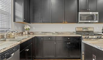 2804 Pointe View Dr, Adams Twp., PA 16046