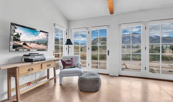 553 Hondo Seco Rd, Arroyo Seco, NM 87514