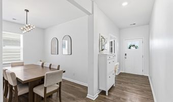 5139 Pratt Dr, Boiling Springs, SC 29316