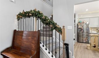 133 Lynwood Ln, Ball Ground, GA 30107