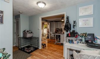 28 Dante Ave, Johnston, RI 02919