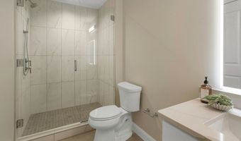 440 Heights Rd 207, Darien, CT 06820