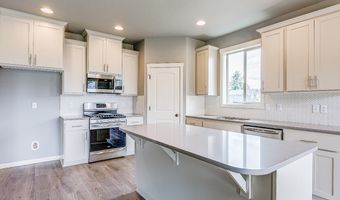 762 NW 28th St Plan: Plan 1714, Battle Ground, WA 98604