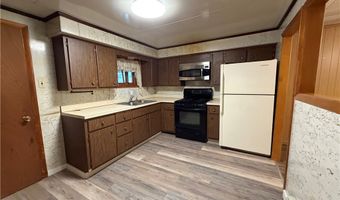 318 Penn Ave 2, Aliquippa, PA 15001