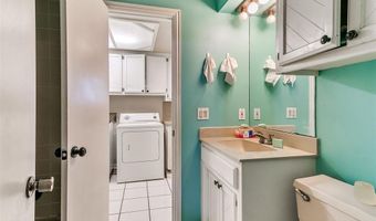 8101 Brownsville Ln, Bethany, OK 73008