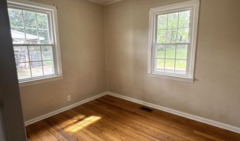 205 Bayberry Dr, Bristol, CT 06010