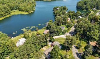 30 Lakeshore Dr, Alloway, NJ 07422