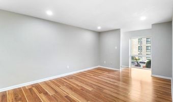 6155 EDSALL Rd B, Alexandria, VA 22304