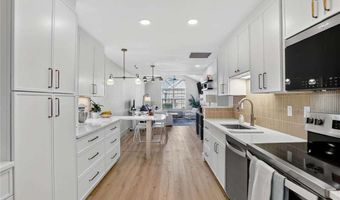 9103 Windrush Ln, Alpharetta, GA 30009