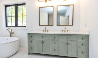 17-4 31 Boiling Kettle Way 17-4-31, Bedford, NH 03110