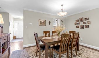 223 Perth Hill Ct, Aberdeen Twp., NJ 07747